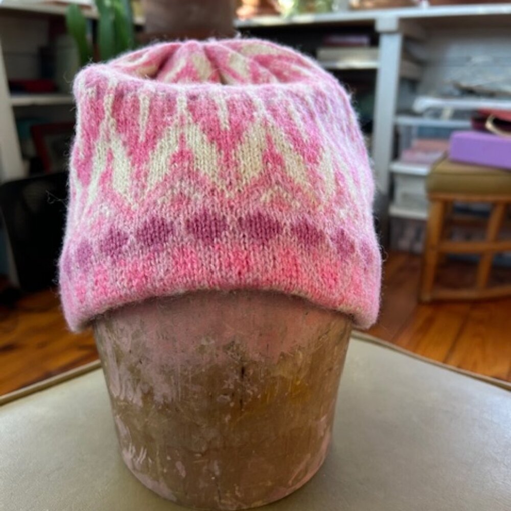 Unisex Vintage Authentic Pink Scandinavian Ski Winter Hat